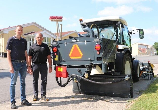 Nesbo har udviklet tre-i-én traktor til vejarbejde