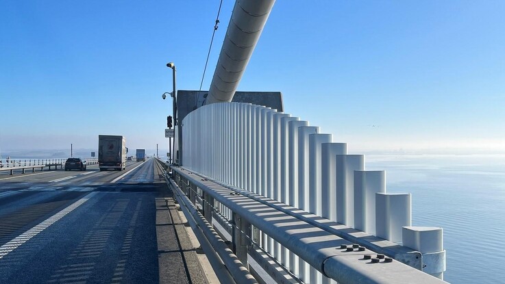 Ny vindafskærmning på Storebæltsbroen